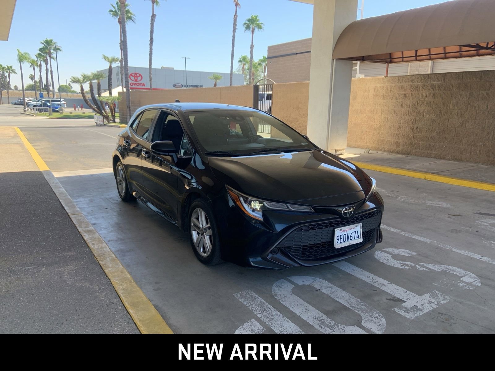 2021 Toyota Corolla SE photo 2