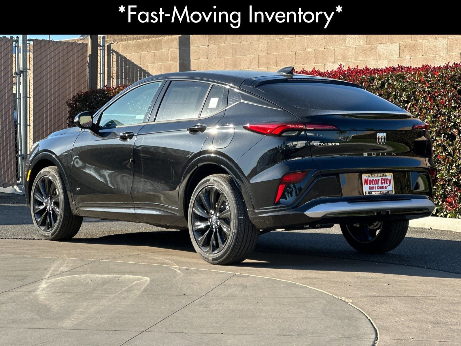 2026 Buick Envista Sport Touring photo 4