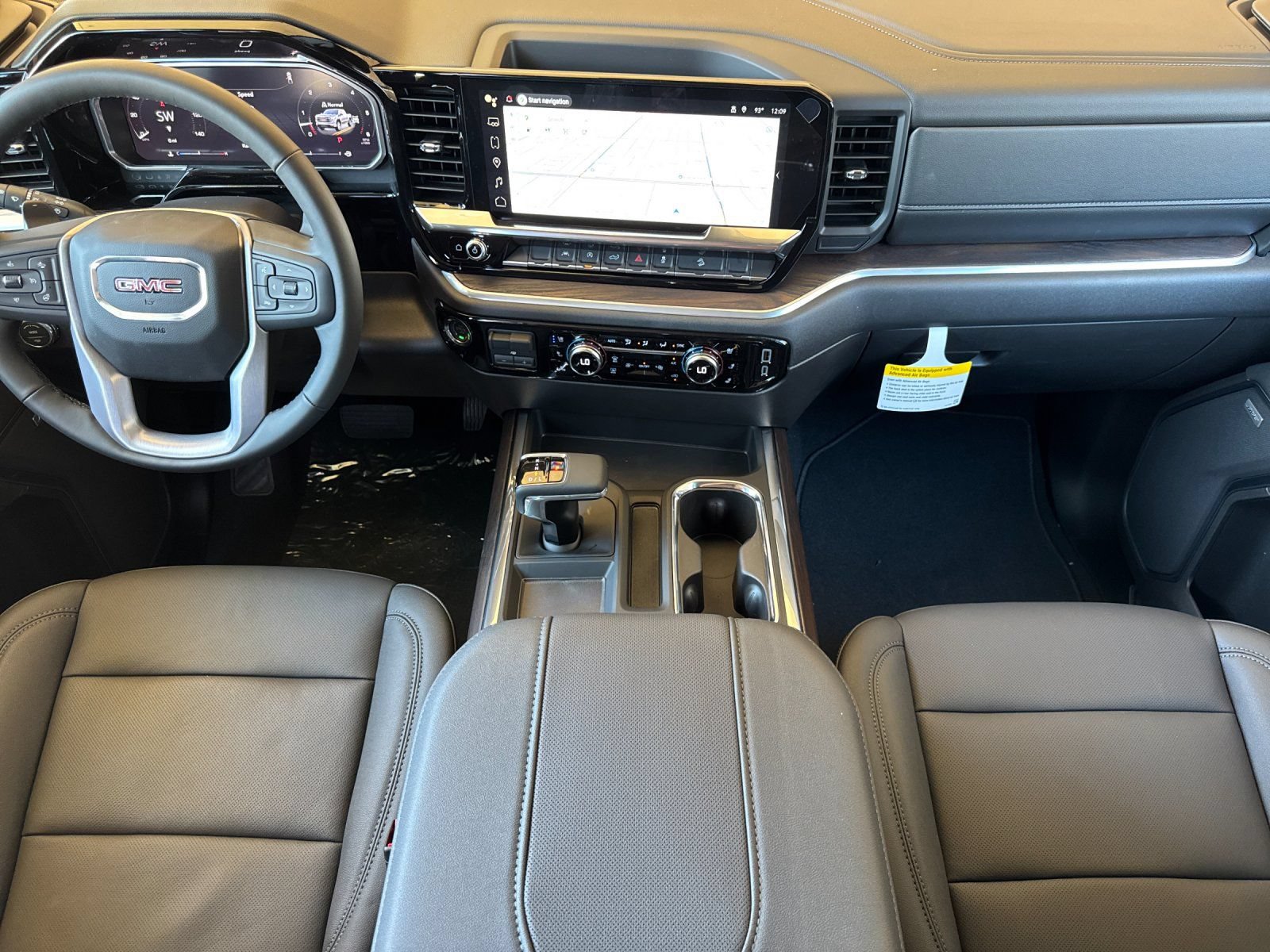 2026 GMC Sierra 1500 SLT - Photo 11