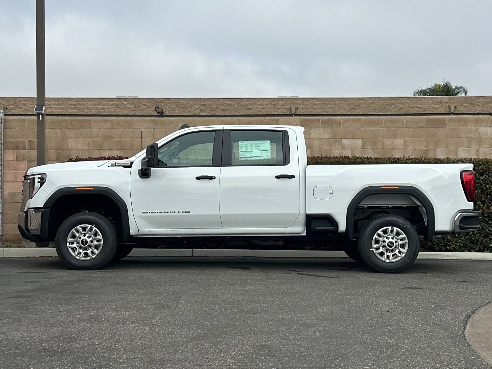 2026 GMC Sierra 2500 HD Pro photo 5