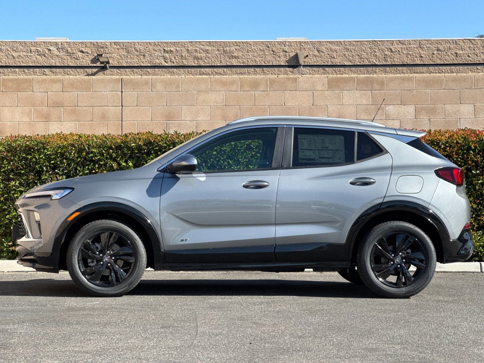 2026 Buick Encore GX Sport Touring photo 5