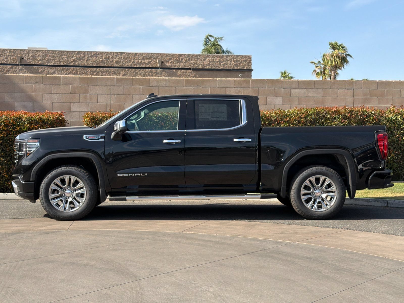 2026 GMC Sierra 1500 Denali - Photo 6