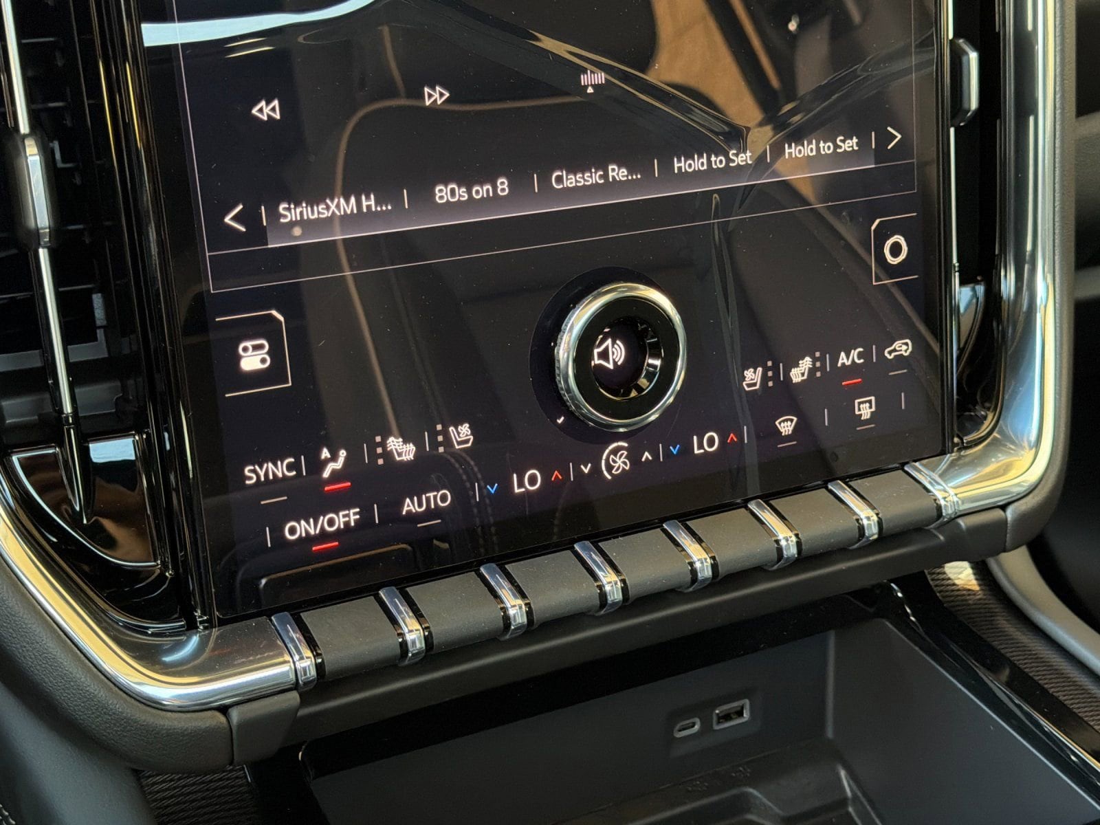 2026 GMC Yukon XL Elevation - Photo 21