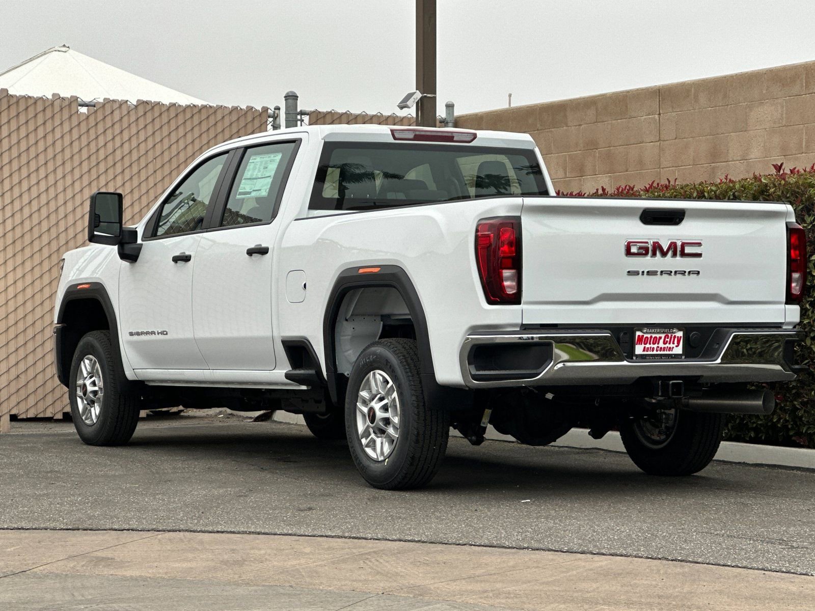 2026 GMC Sierra 2500 HD Pro photo 4