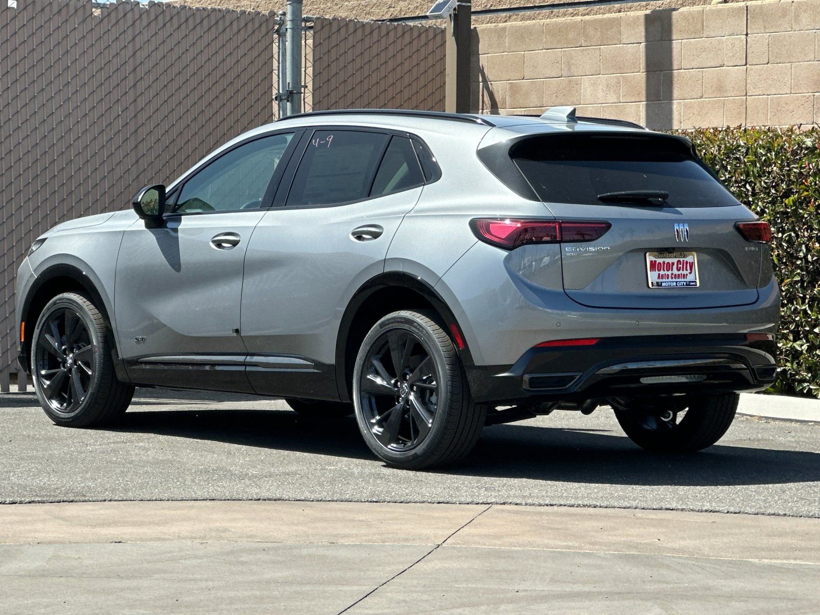 2026 Buick Envision Sport Touring photo 4