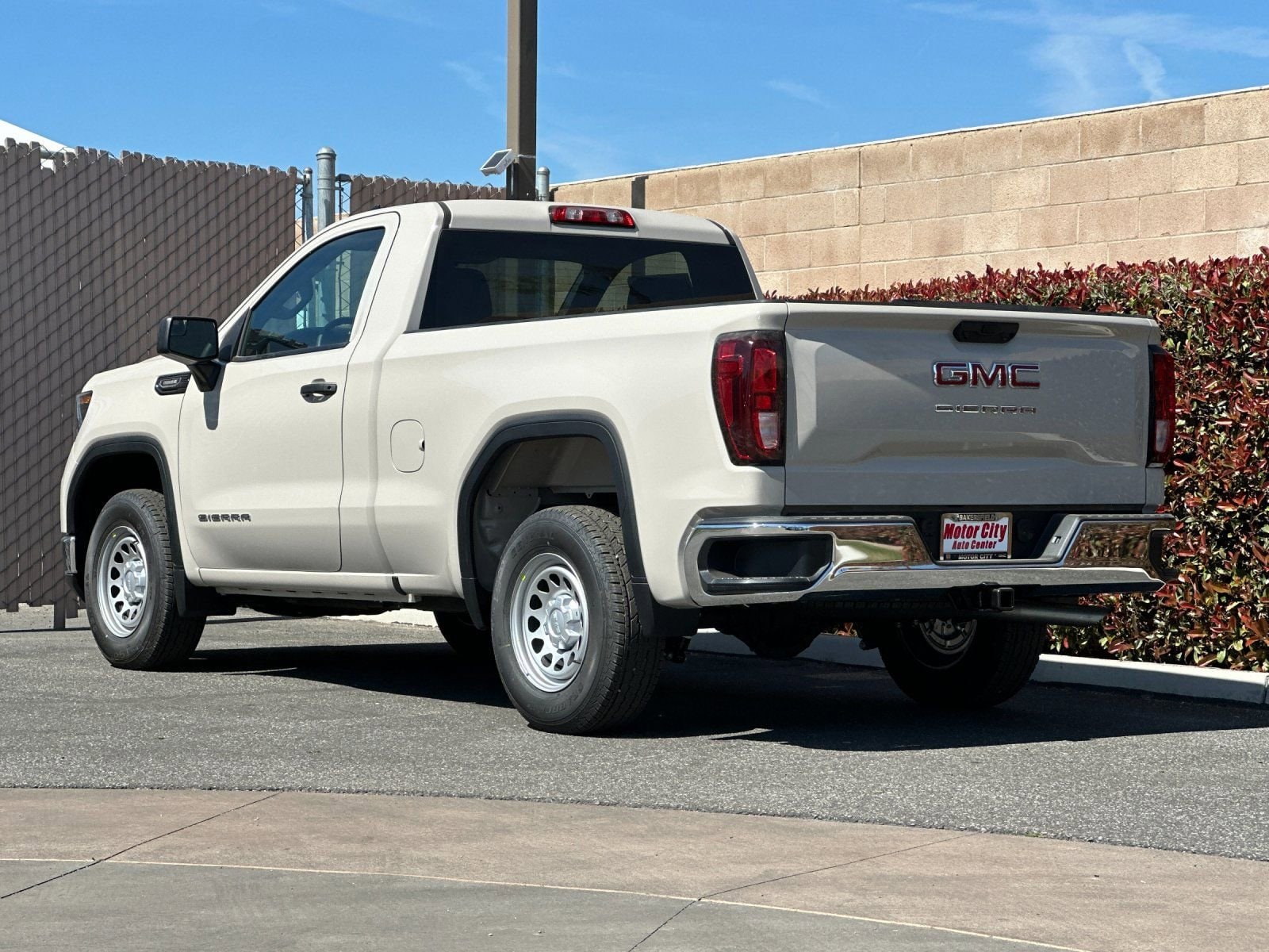 2026 GMC Sierra 1500 Pro photo 4