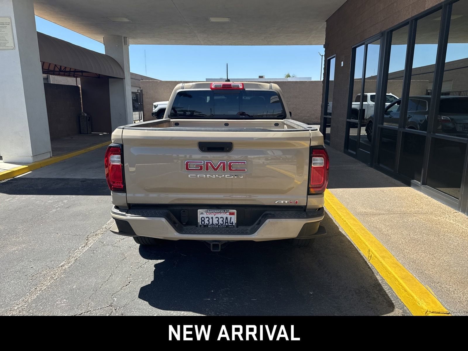 2024 GMC Canyon AT4 photo 4