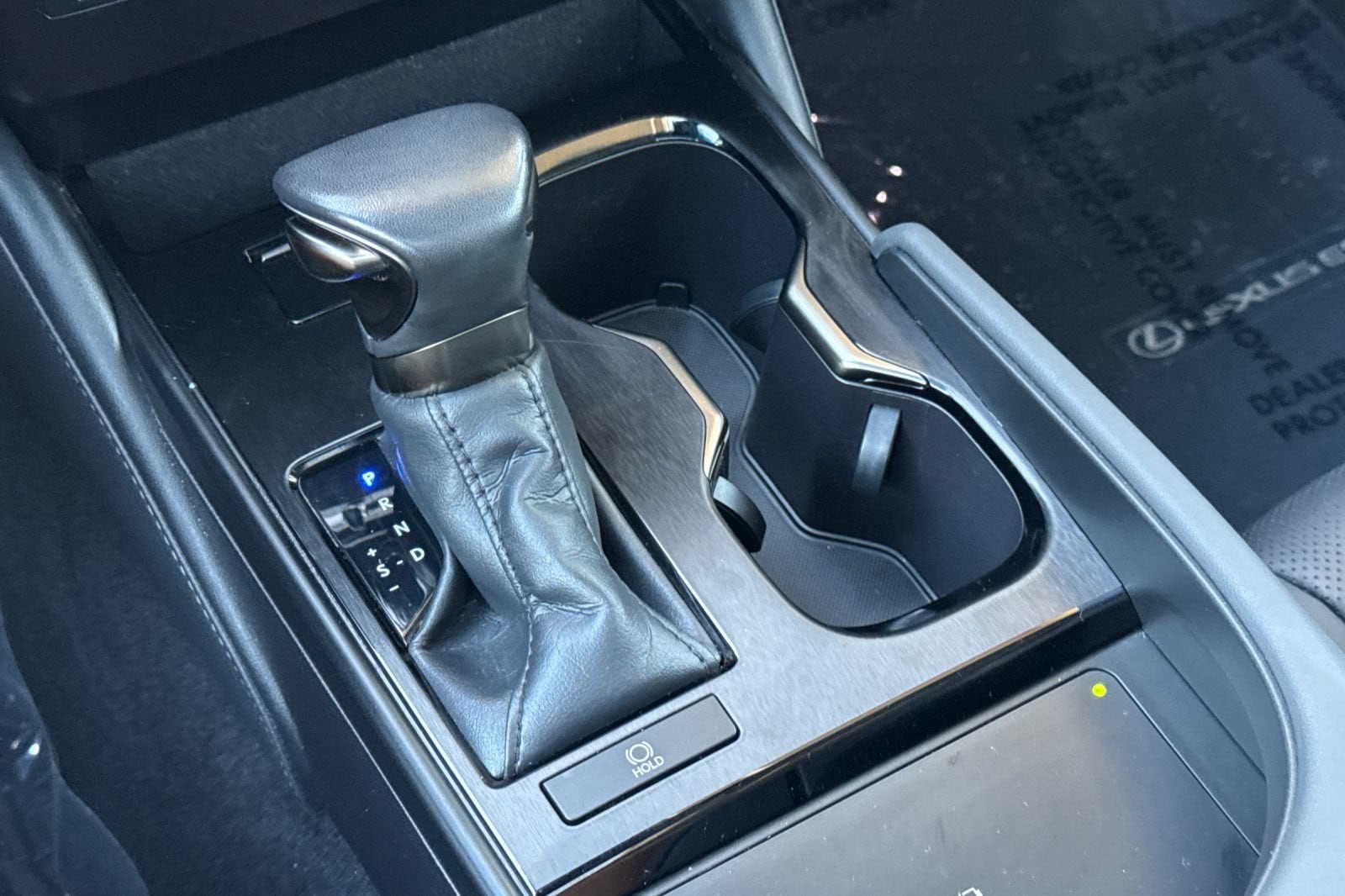 2024 Lexus ES 350 - Photo 21