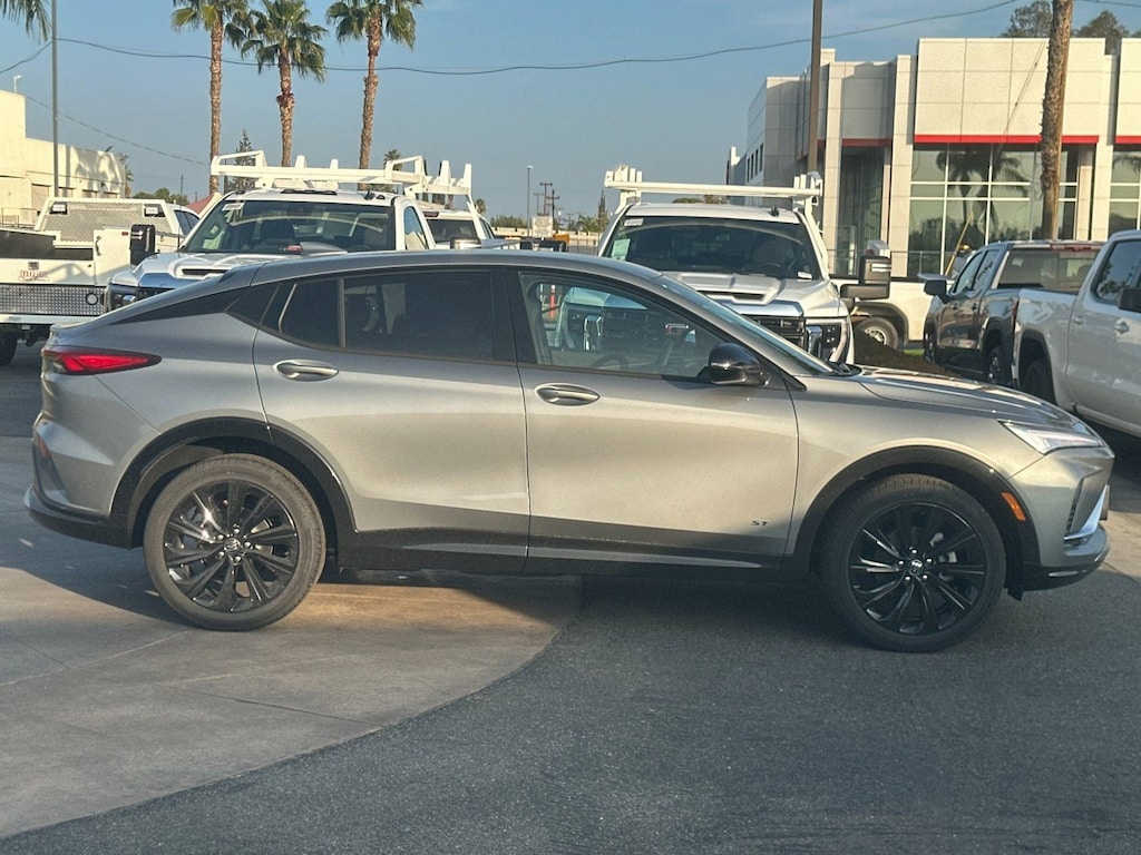 New 2026 Buick Envista Sport Touring SUV