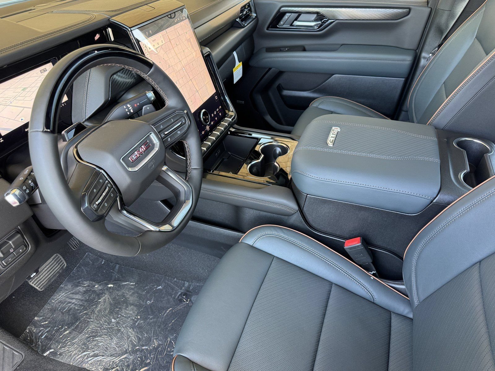 2026 GMC Yukon XL AT4 - Photo 10