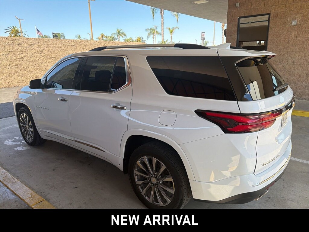 Used 2022 Chevrolet Traverse Premier SUV