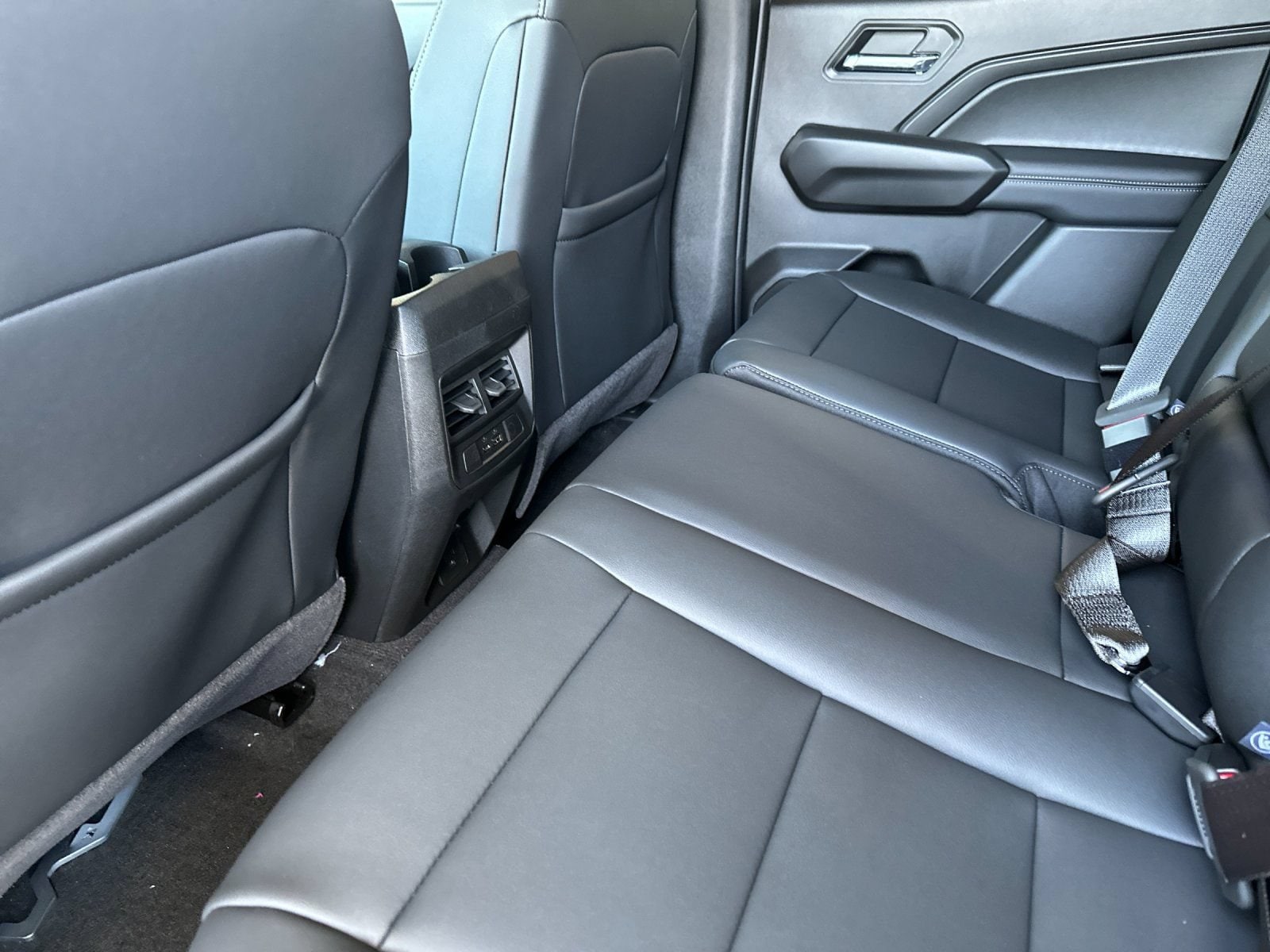 2026 GMC Canyon Elevation - Photo 11