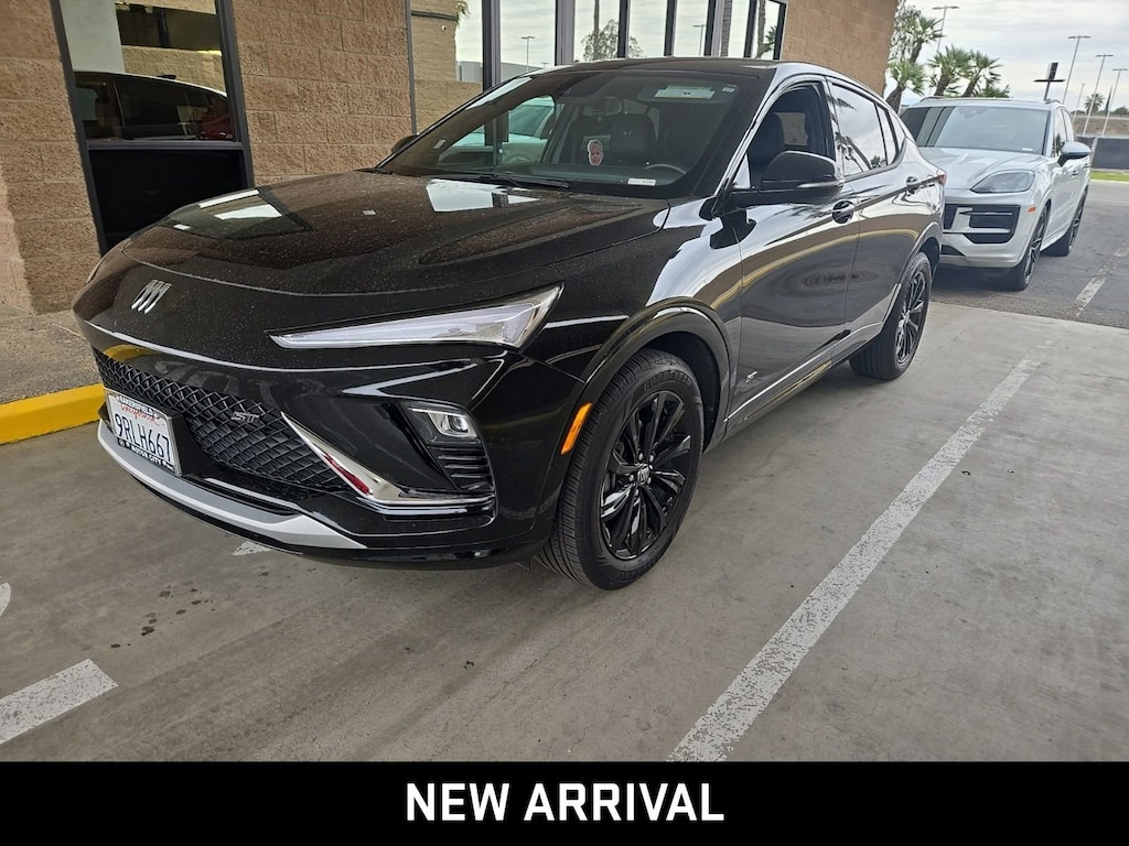 Used 2025 Buick Envista Sport Touring SUV