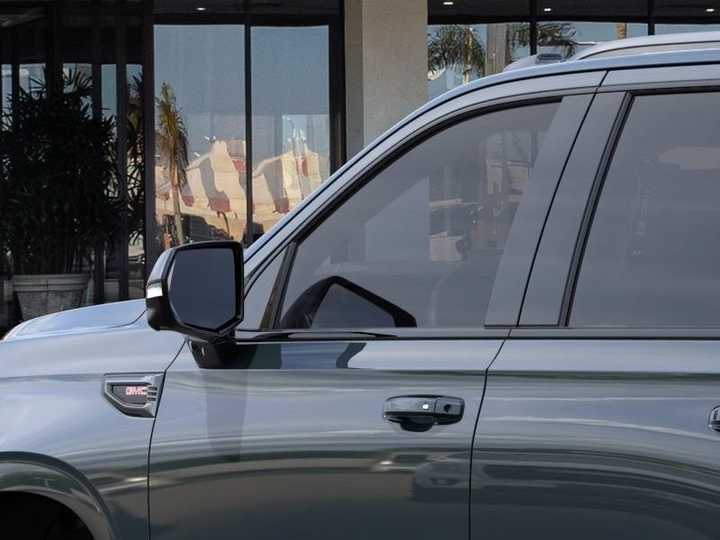 2026 GMC Yukon AT4 - Photo 12