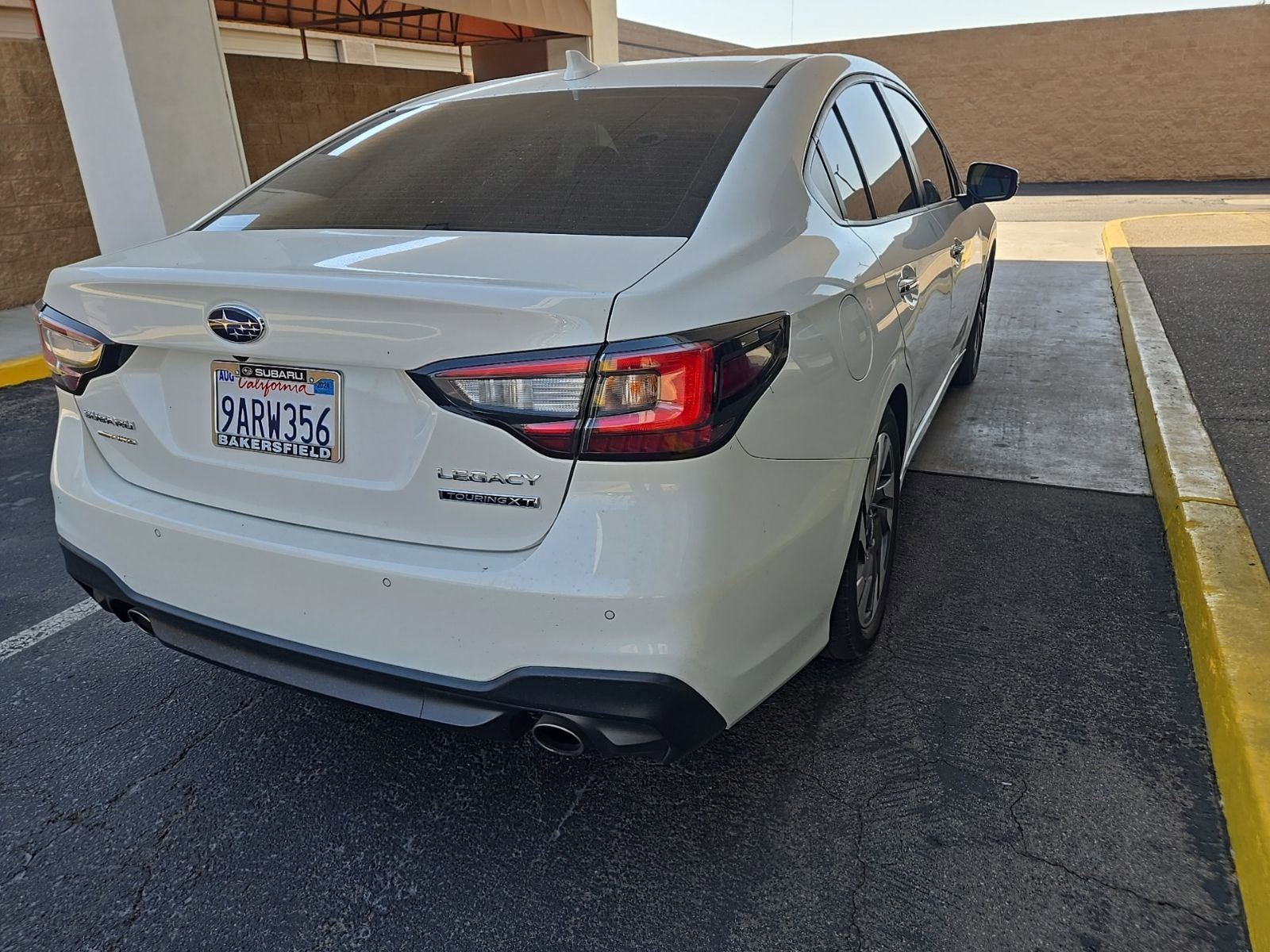 2023 Subaru Legacy Touring XT photo 3