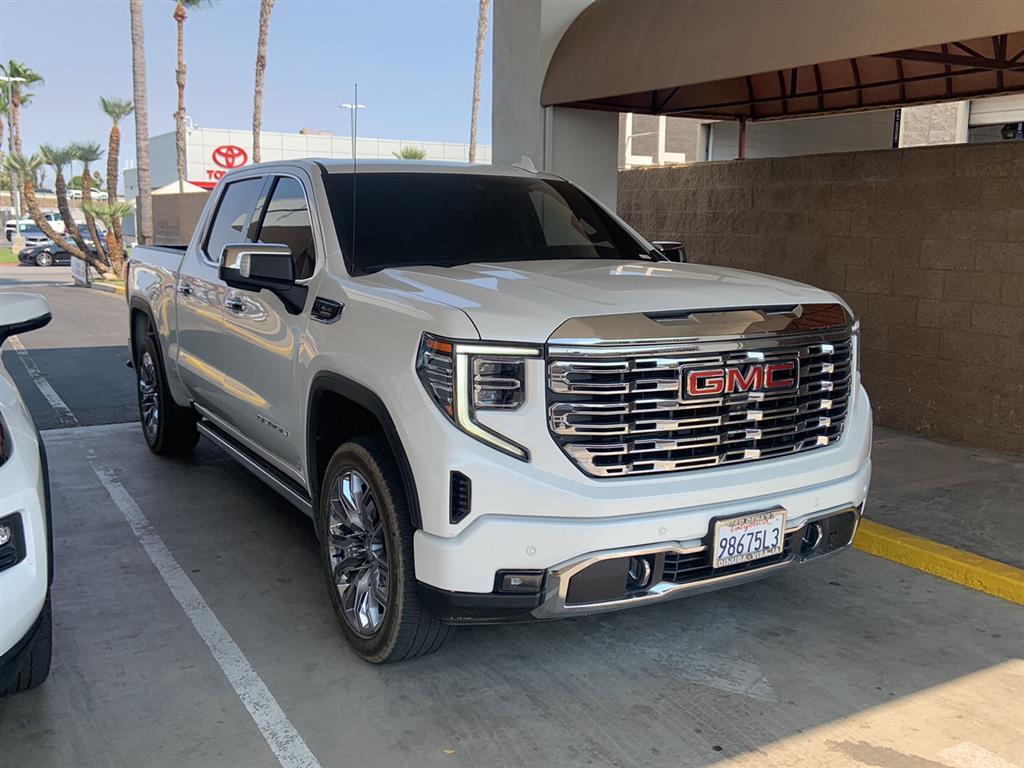 2022 Gmc Sierra 1500 Denali photo 2