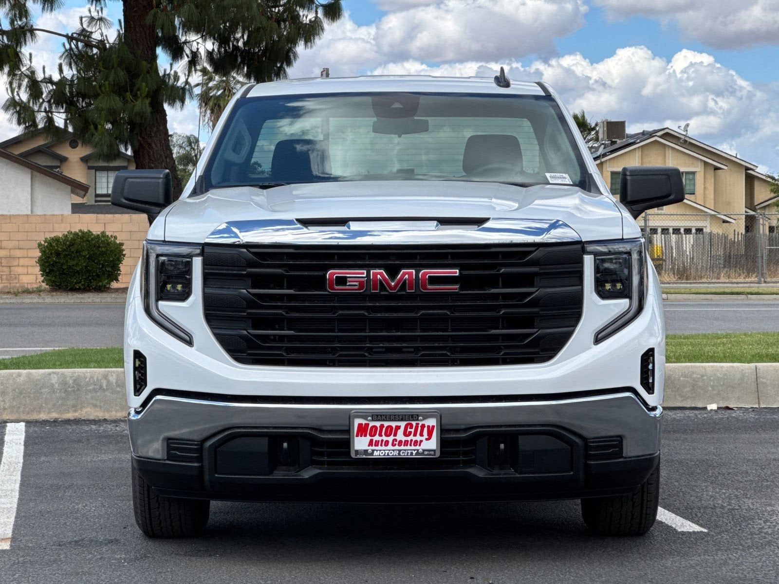 2026 GMC Sierra 1500 Pro photo 3