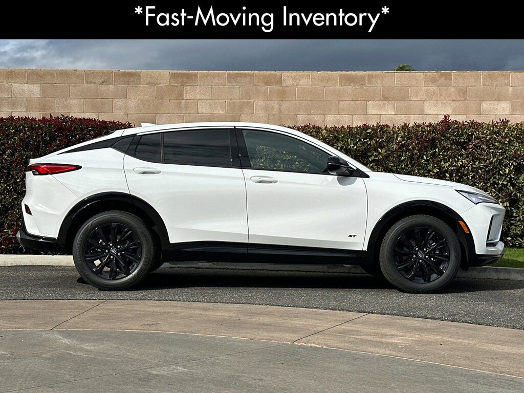 New 2026 Buick Envista Sport Touring SUV