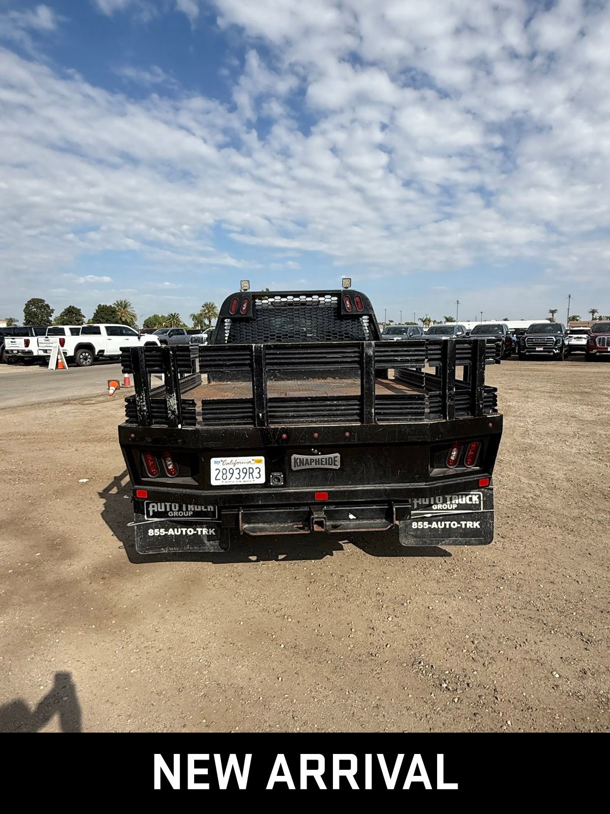 2022 Chevrolet Silverado 3500HD Work Truck photo 2