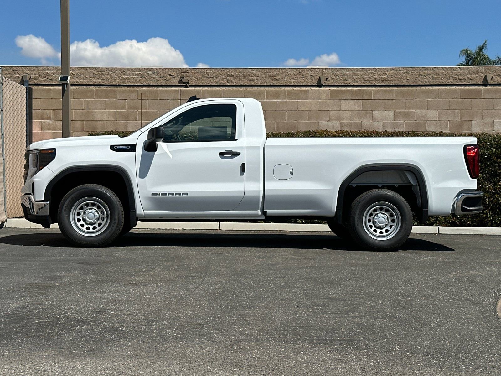 2026 GMC Sierra 1500 Pro photo 5