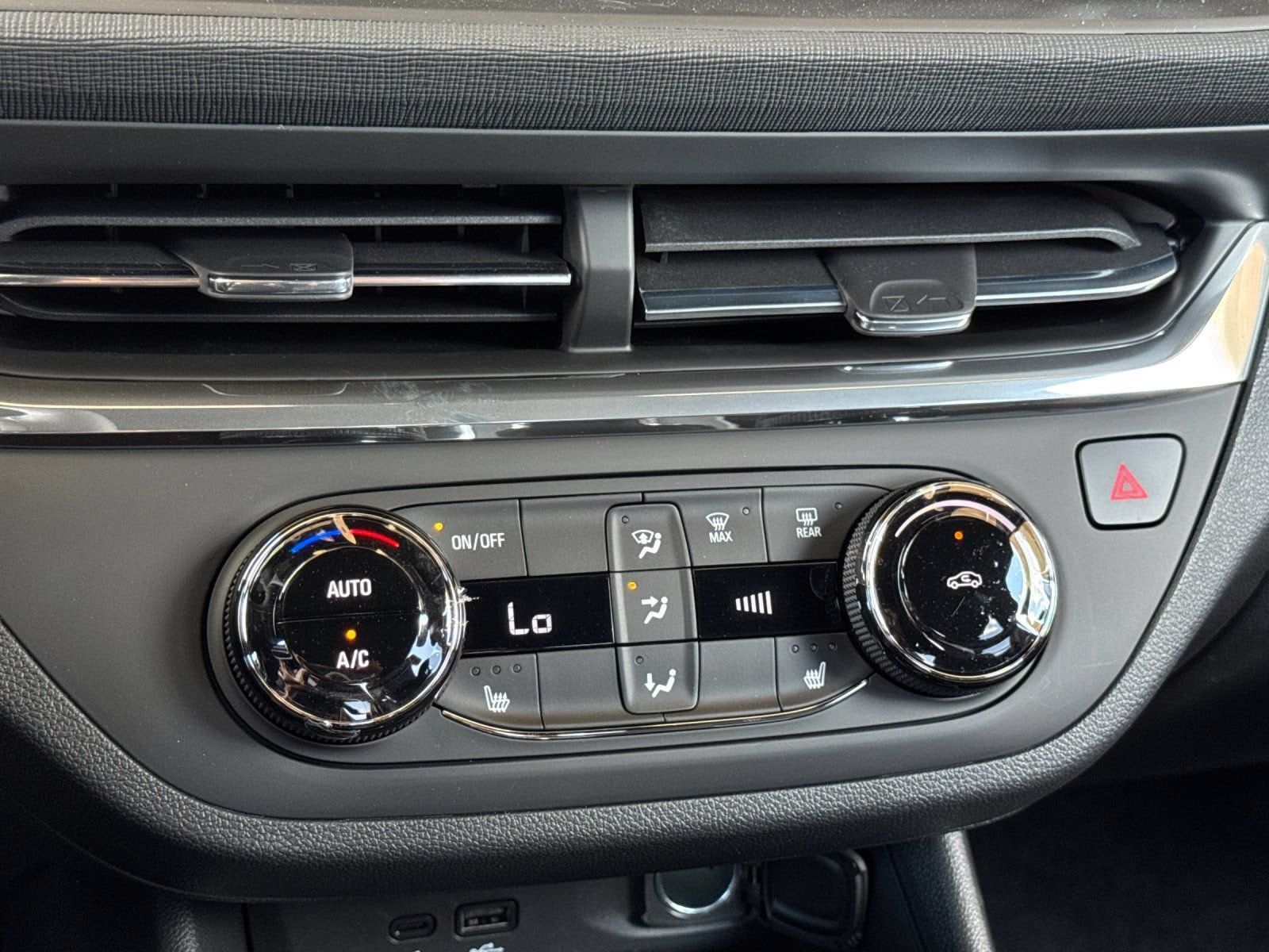 2026 Buick Envista Preferred - Photo 19