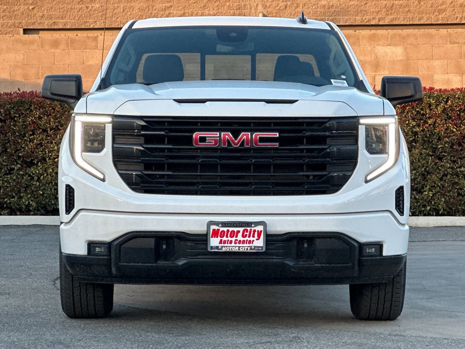 2026 GMC Sierra 1500 Elevation photo 3