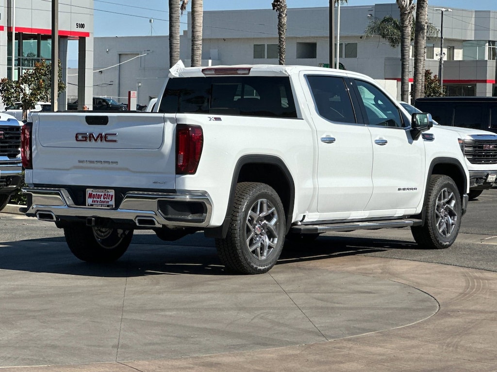 New 2026 GMC Sierra 1500 SLT Truck