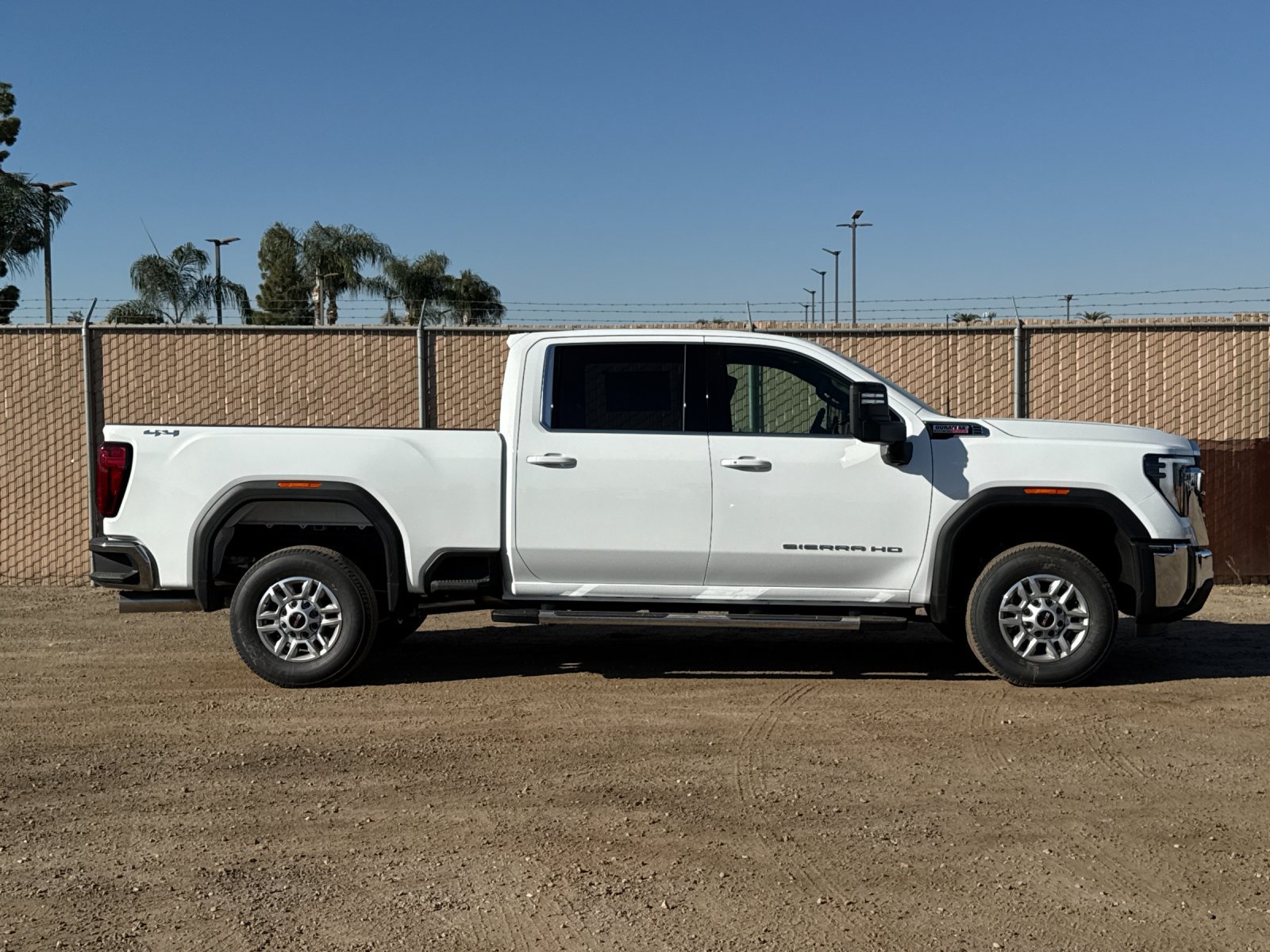 New 2026 GMC Sierra 2500 HD SLE Truck