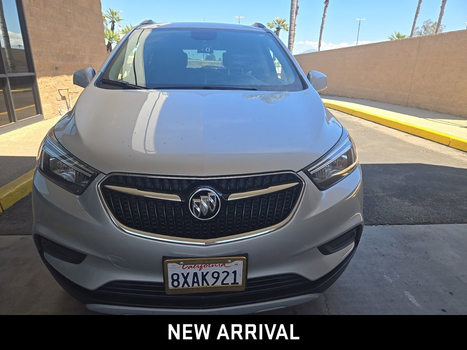 2021 Buick Encore Preferred photo 2