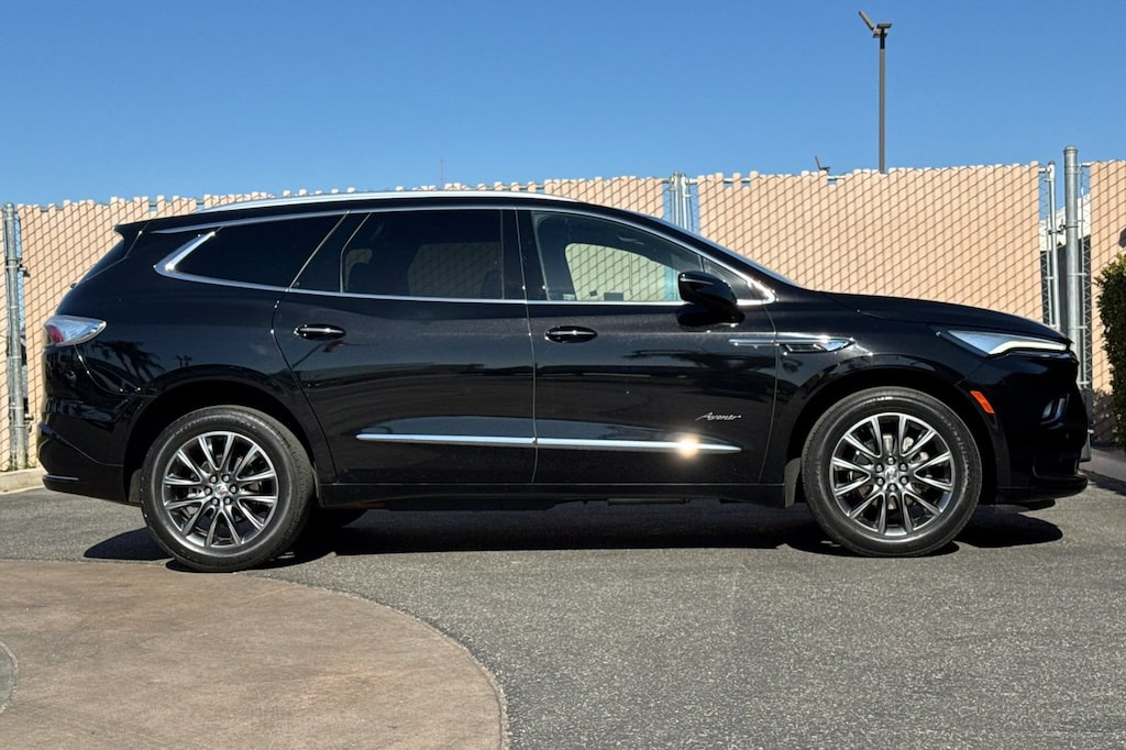 Used 2024 Buick Enclave Avenir SUV