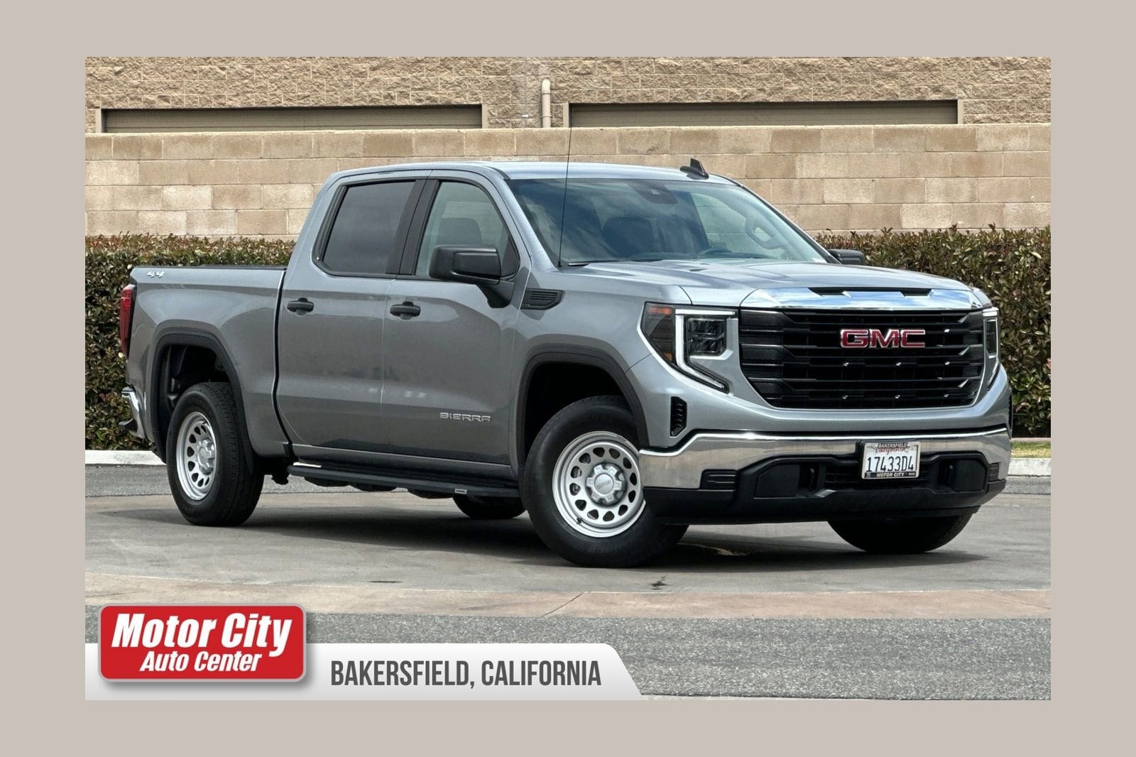 2024 GMC Sierra 4WD Crew Cab Short Box Pro's photo