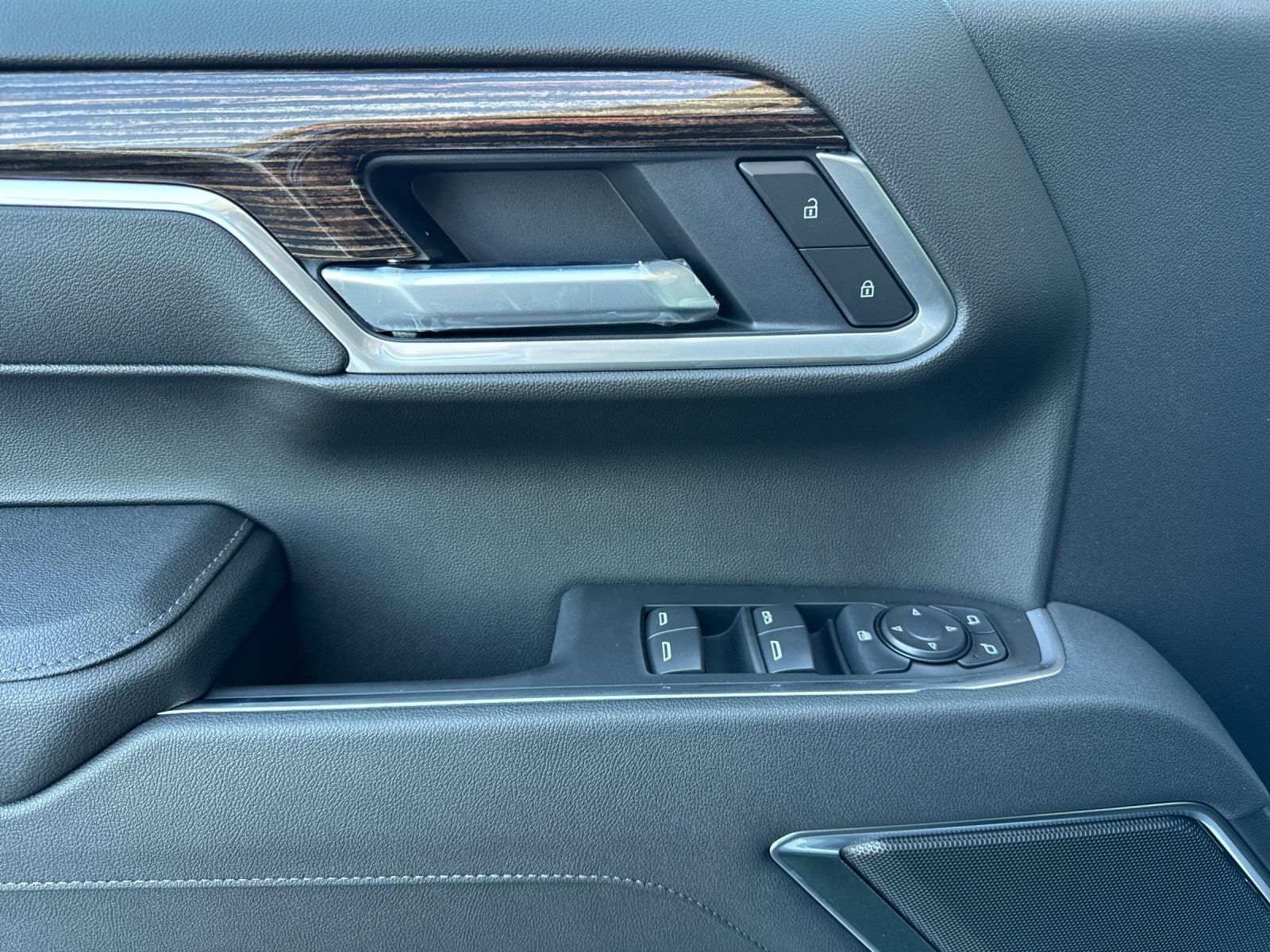 2026 GMC Sierra 1500 Elevation - Photo 10