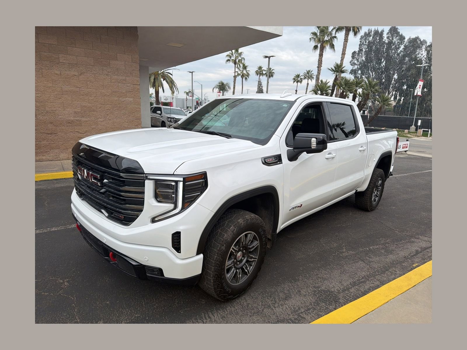 2025 GMC Sierra 1500 Truck Crew Cab 