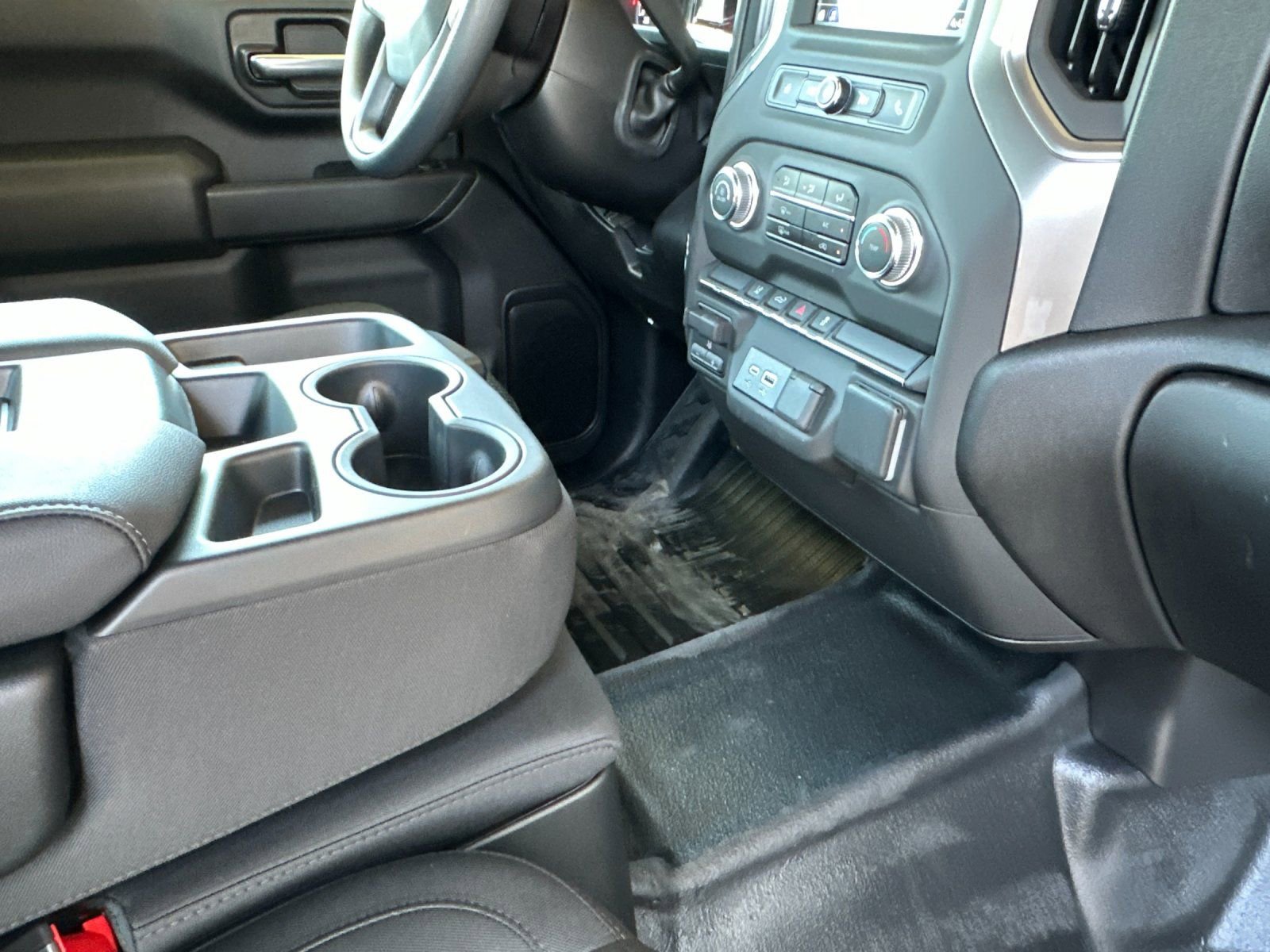 2025 GMC Sierra 2500HD Pro - Photo 14