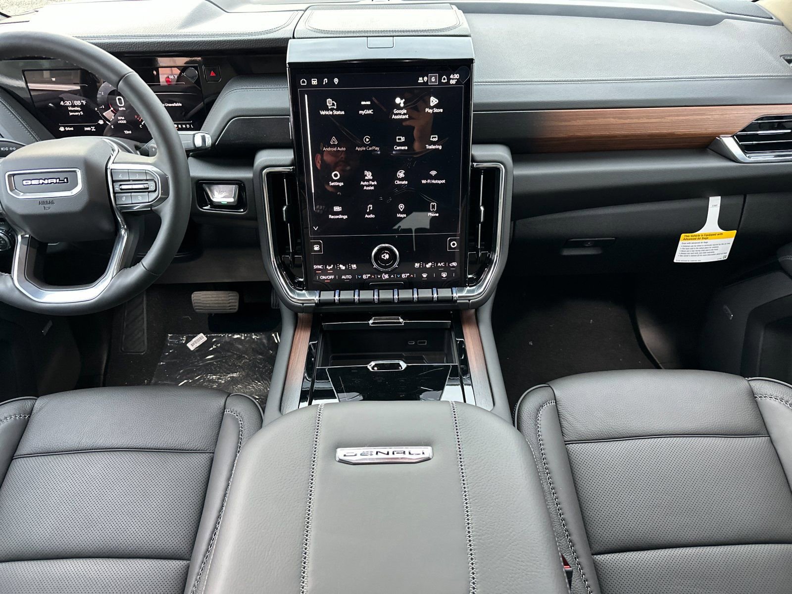 2026 GMC Yukon XL Denali - Photo 12