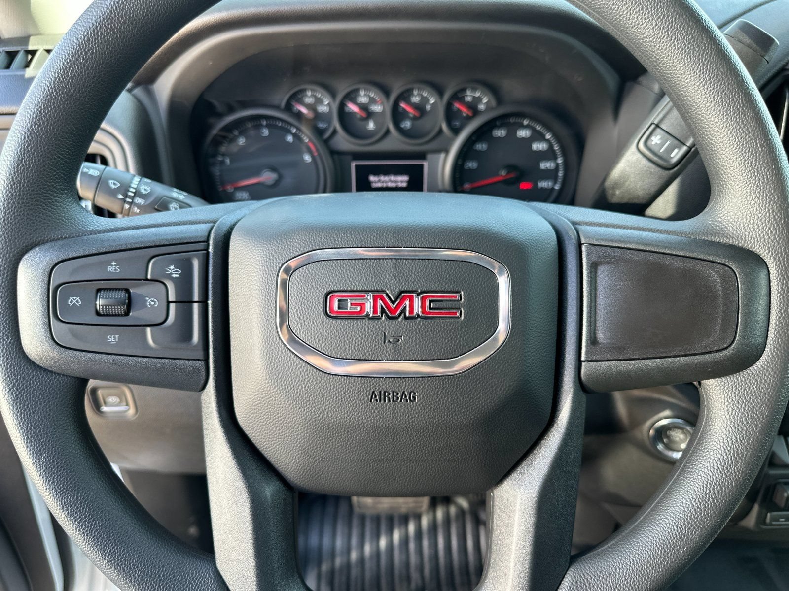 2026 GMC Sierra 3500 Chassis Cab Pro - Photo 20
