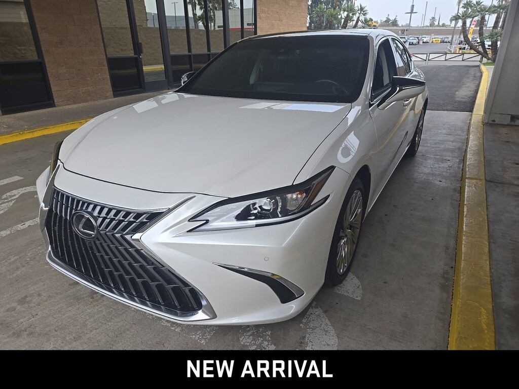 Used 2023 Lexus ES ES 350 Luxury Sedan