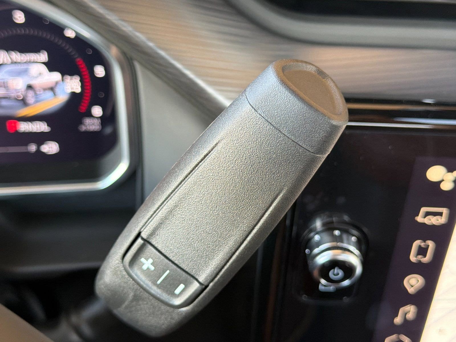2026 GMC Sierra 2500HD Denali Ultimate - Photo 20