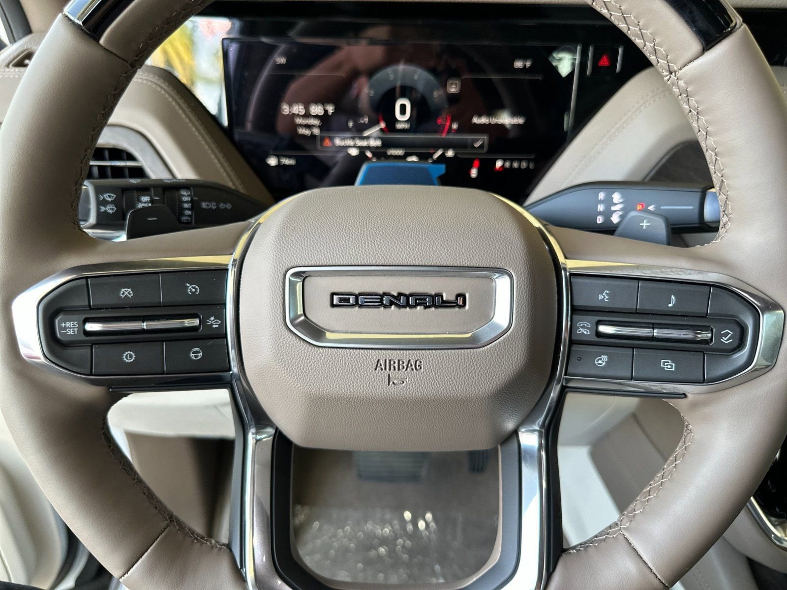 2026 GMC Yukon XL Denali - Photo 24