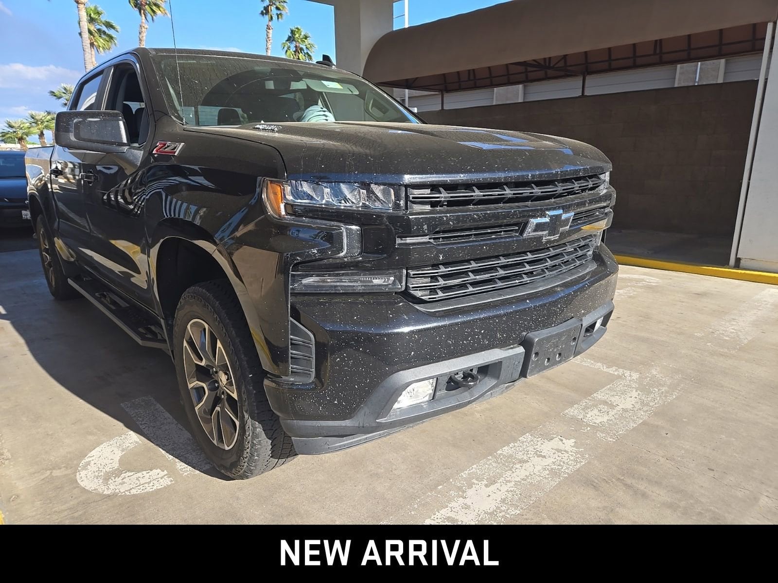 2020 Chevrolet Silverado 1500 RST photo 3