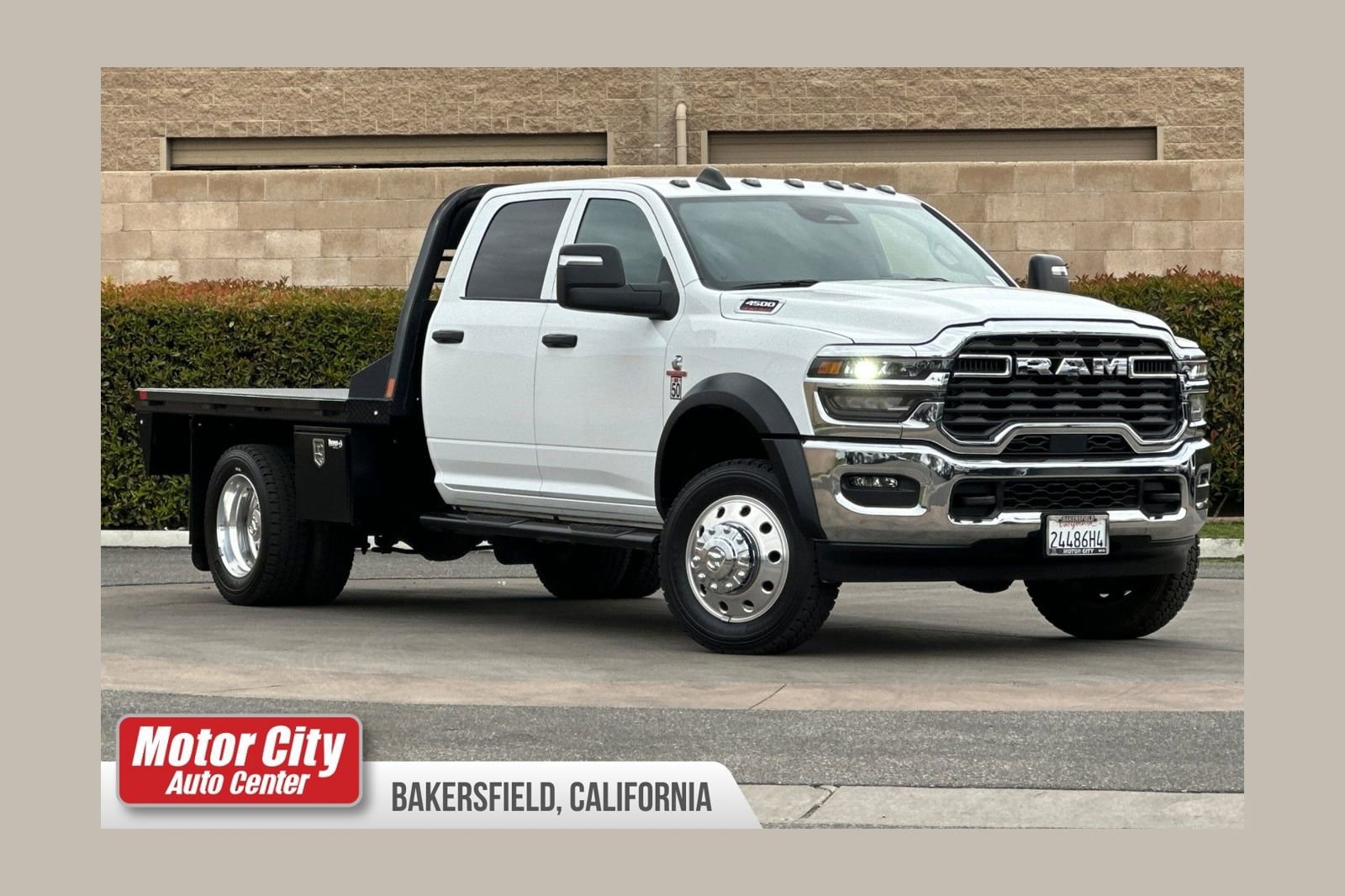 2025 RAM 4500 Tradesman 4X4 Crew Cab DRW 173" WB's photo