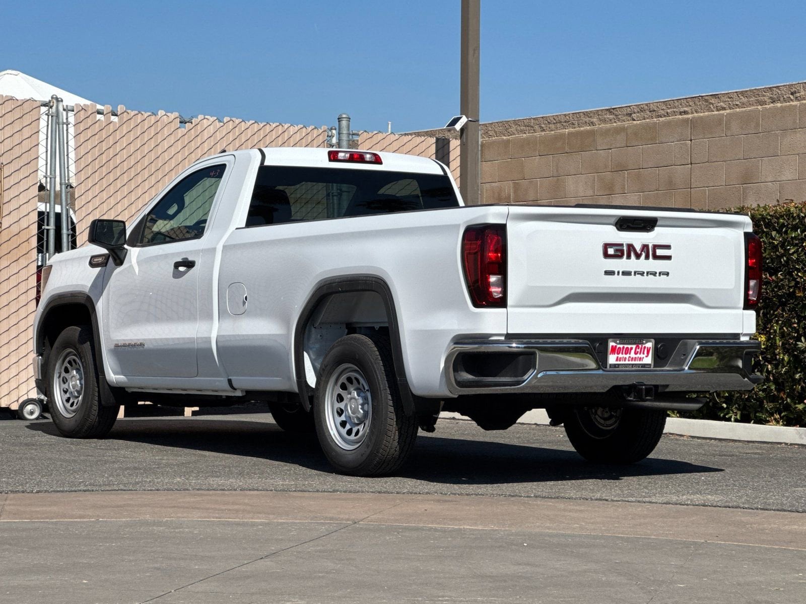 2026 GMC Sierra 1500 Pro photo 4