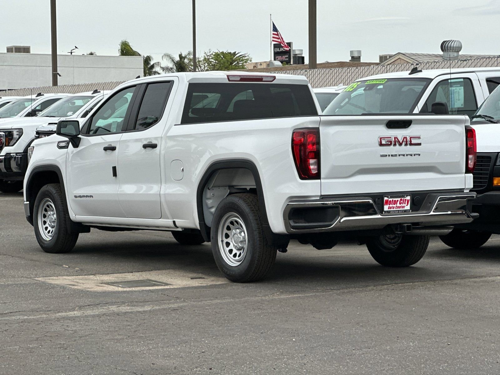 2026 GMC Sierra 1500 Pro photo 4