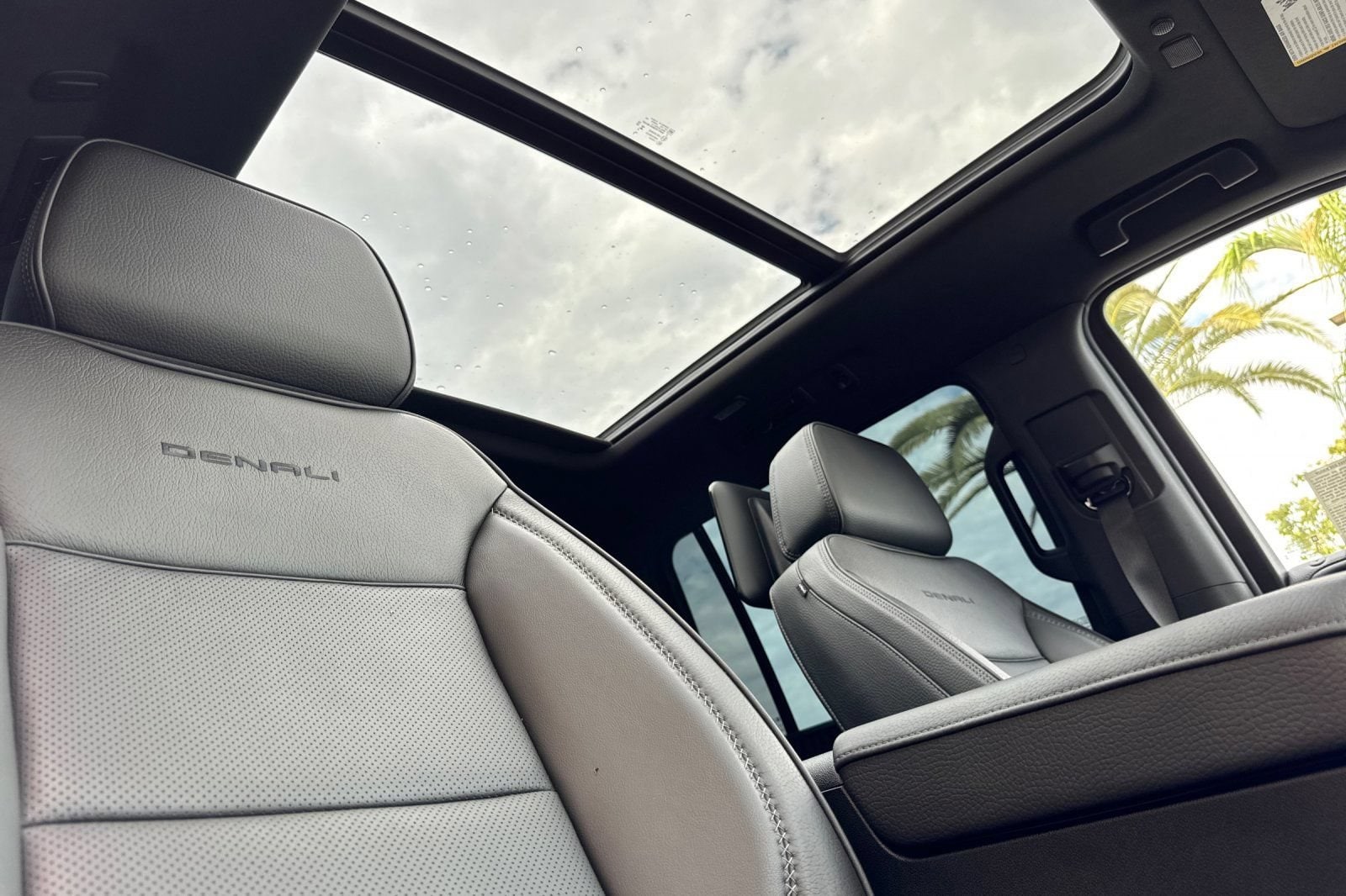 2024 GMC Yukon XL Denali - Photo 20