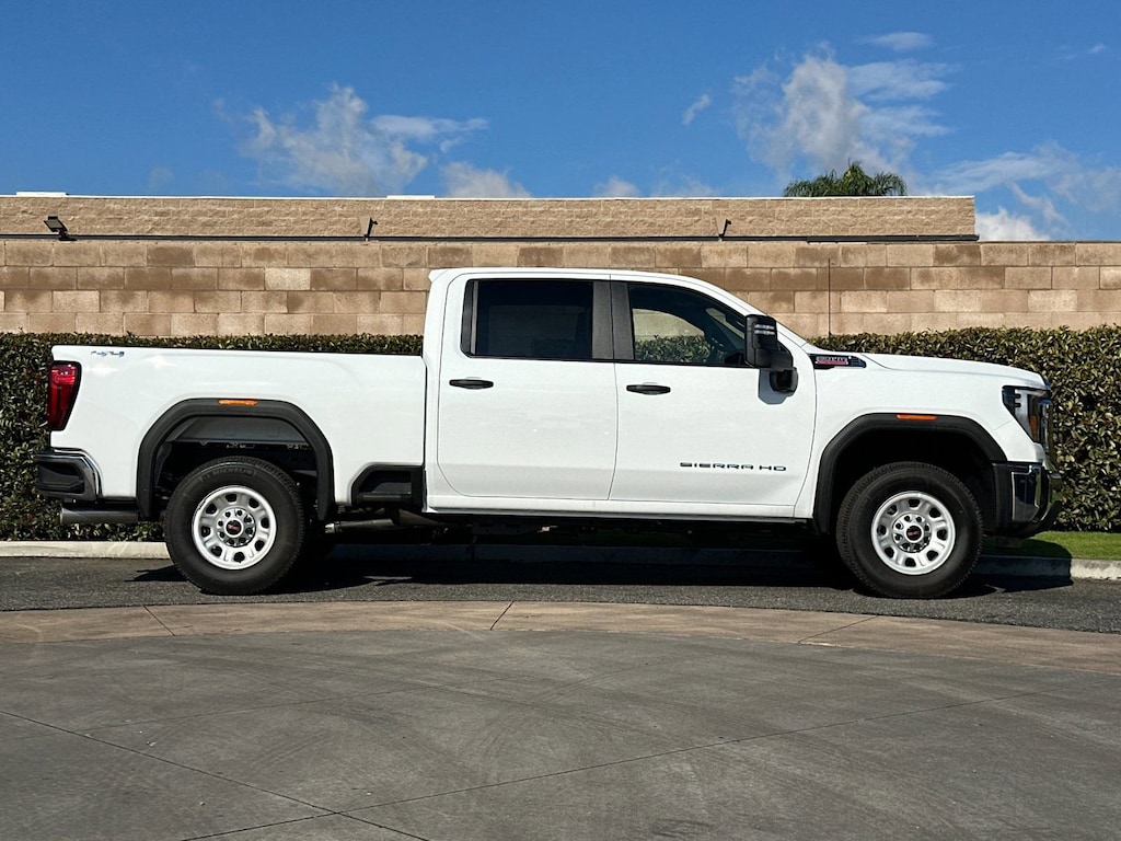 New 2025 GMC Sierra 2500 HD Pro Truck