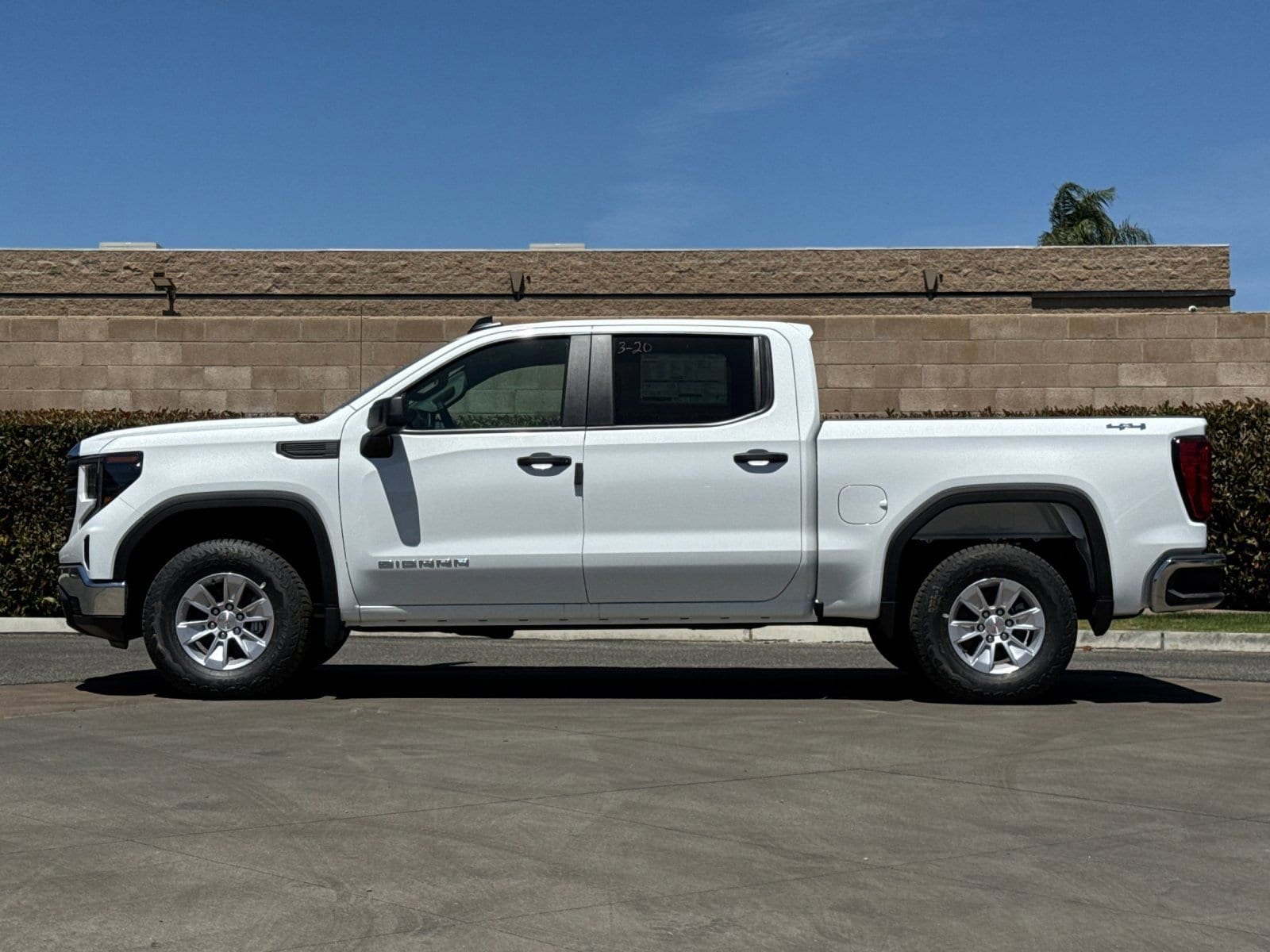 2026 GMC Sierra 1500 Pro photo 5