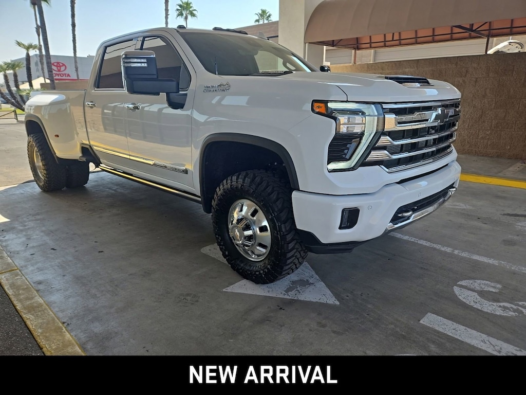 Certified 2024 Chevrolet Silverado 3500 HD High Country DRW Truck Crew Cab