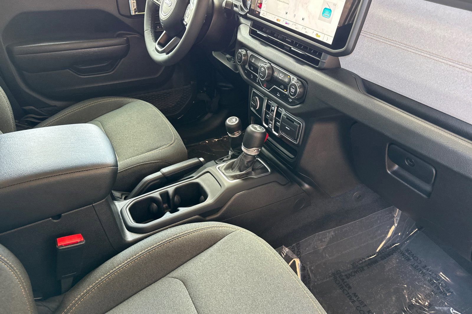2025 Jeep Wrangler 4-Door Sport S - Photo 17