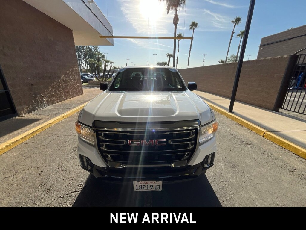 Used 2022 GMC Canyon 4WD AT4 w/Leather Truck Crew Cab