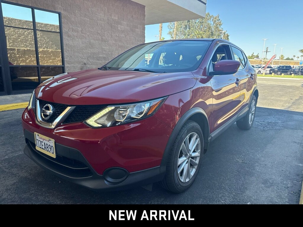Used 2017 Nissan Rogue Sport S SUV